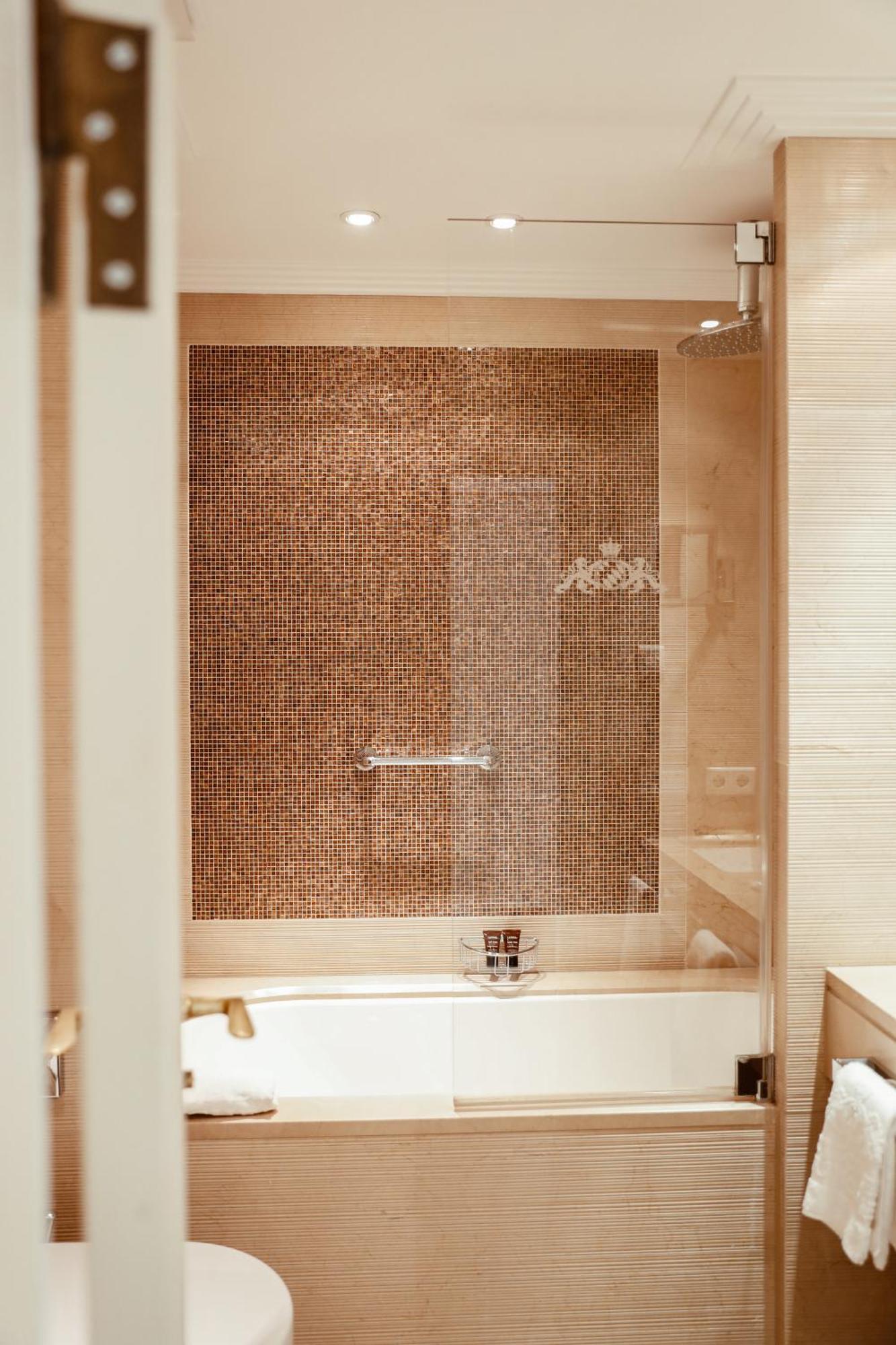 Hotel Bayerischer Hof München Phòng bức ảnh